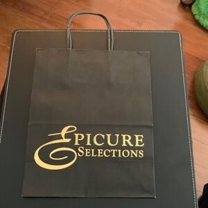 Set of 5 Epicure Selections Black and Gold Gift Bag